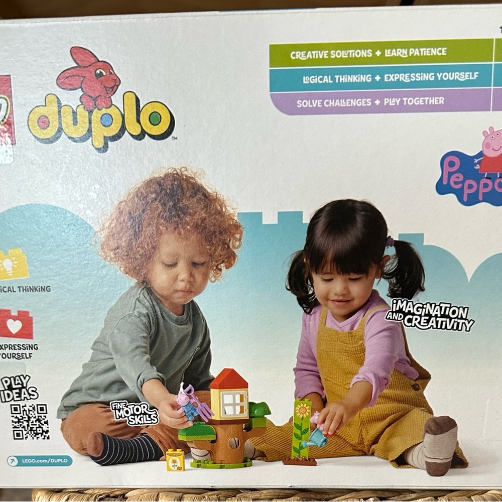 LEGO DUPLO 10431 Peppa Pig Garden & Tree House Set – 20 Pieces – New In Box - Picture 2 of 2